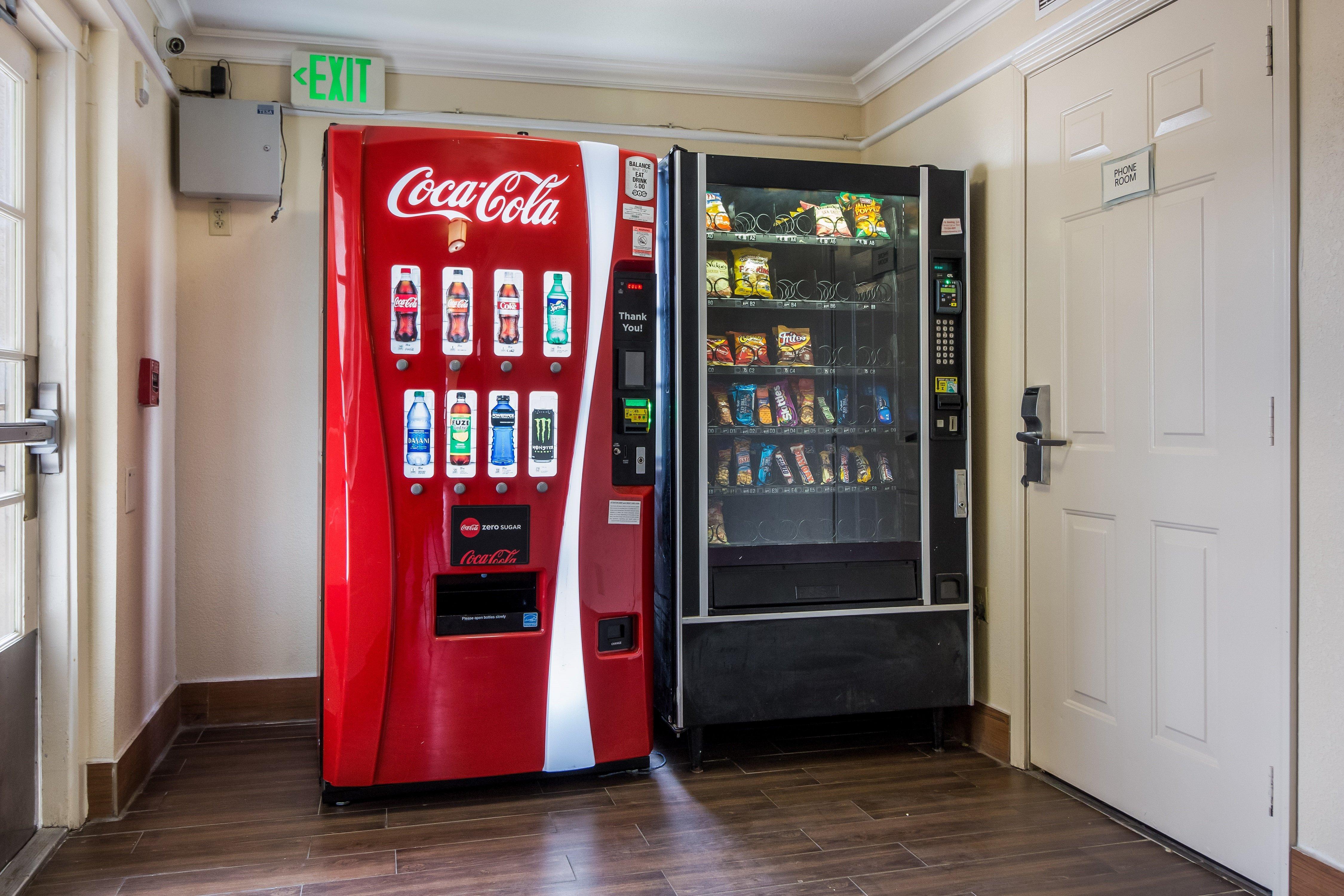 Red Roof Inn Houston East I-10 Екстер'єр фото