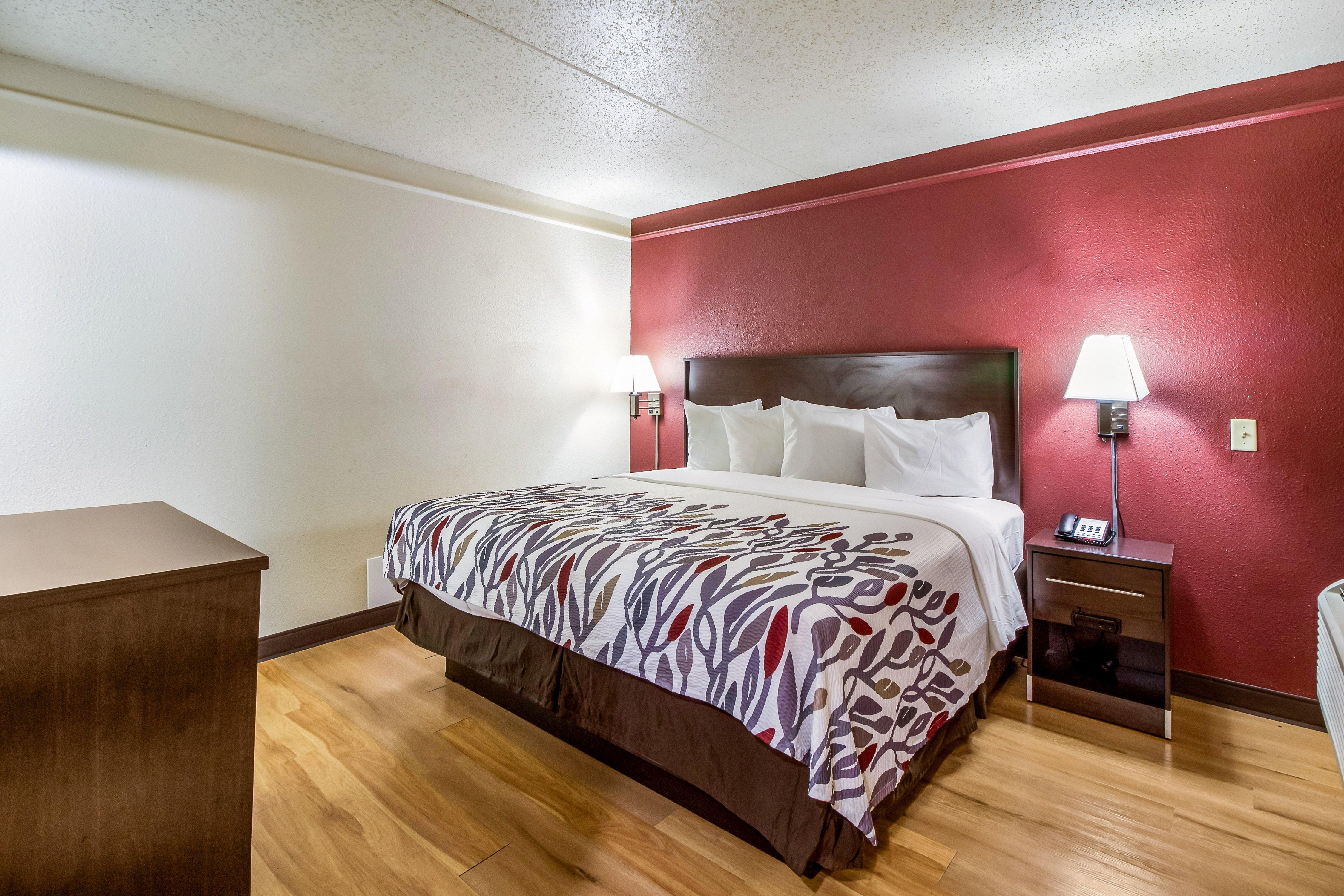 Red Roof Inn Houston East I-10 Екстер'єр фото
